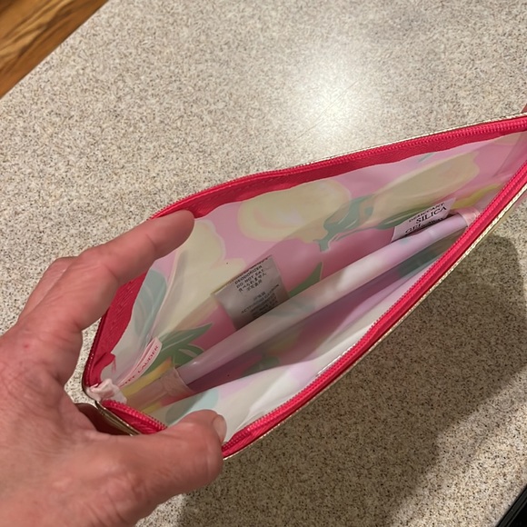 Lilly Pulitzer make up bag or small purse - Picture 2 of 2
